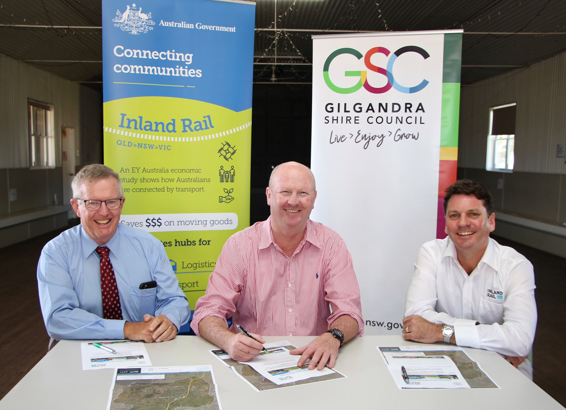 Member for Parkes Mark Coulton, Gilgandra Shire Council Acting Mayor Ash Walker and Inland Rail Project Director (Narromine to Narrabri) Duncan Mitchell