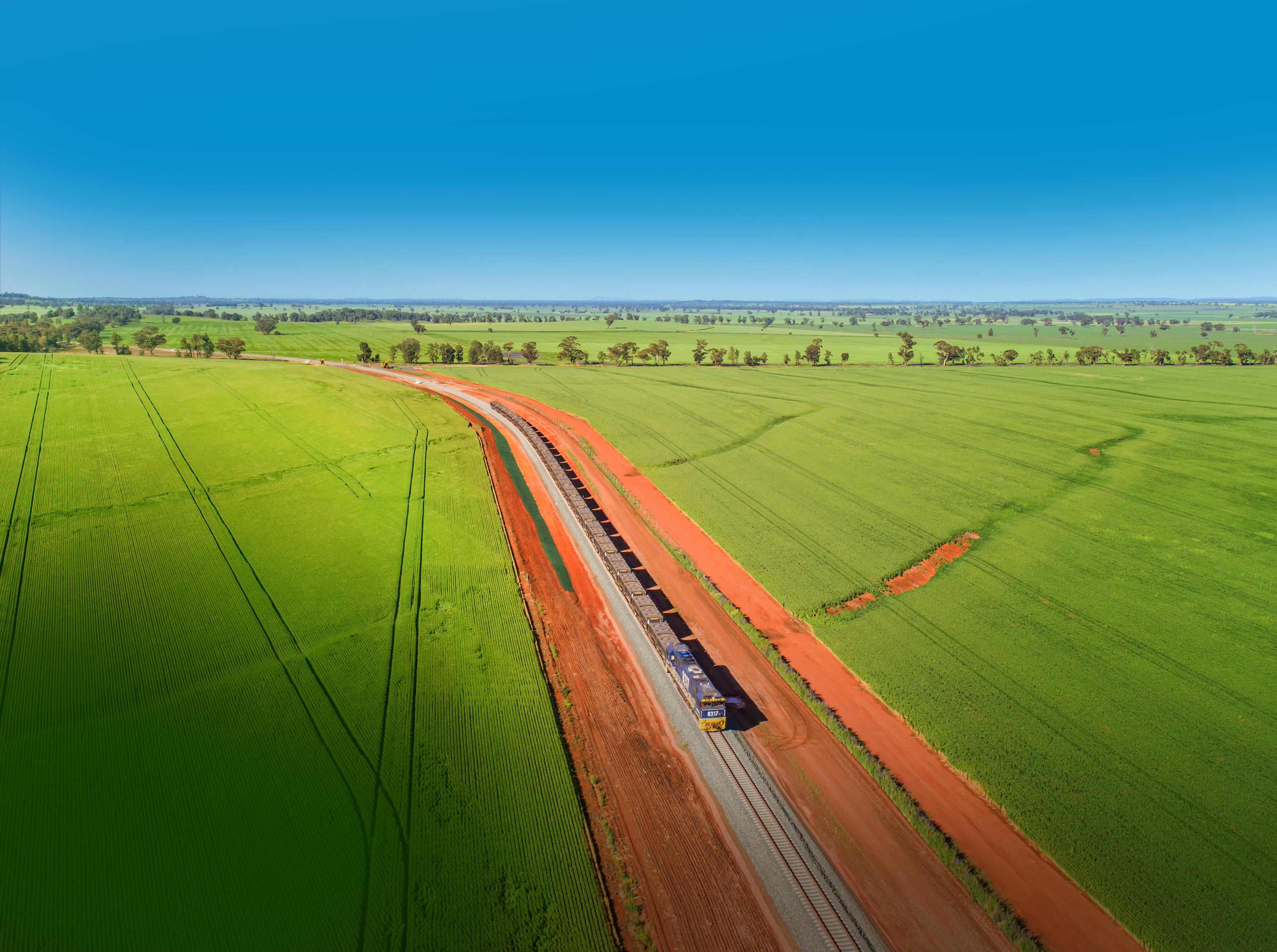 The first train on the completed Parkes to Narromine section of Inland Rail