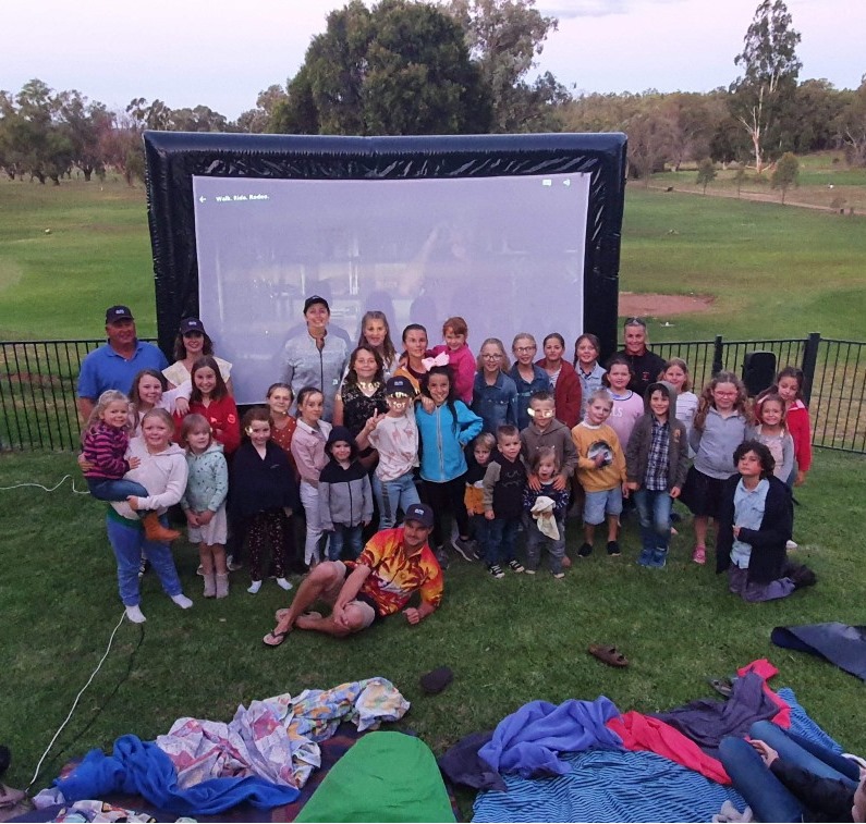 Attendees at the div-in movie event held at the Coonabarabran Golf Club