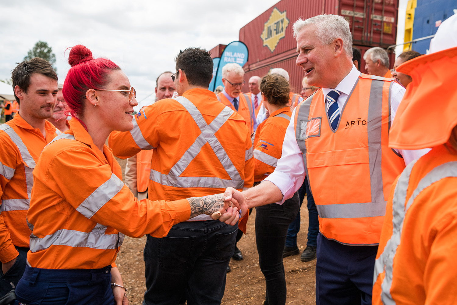 Deputy Prime Minister Michael McCormack shaking hands with InLink employee