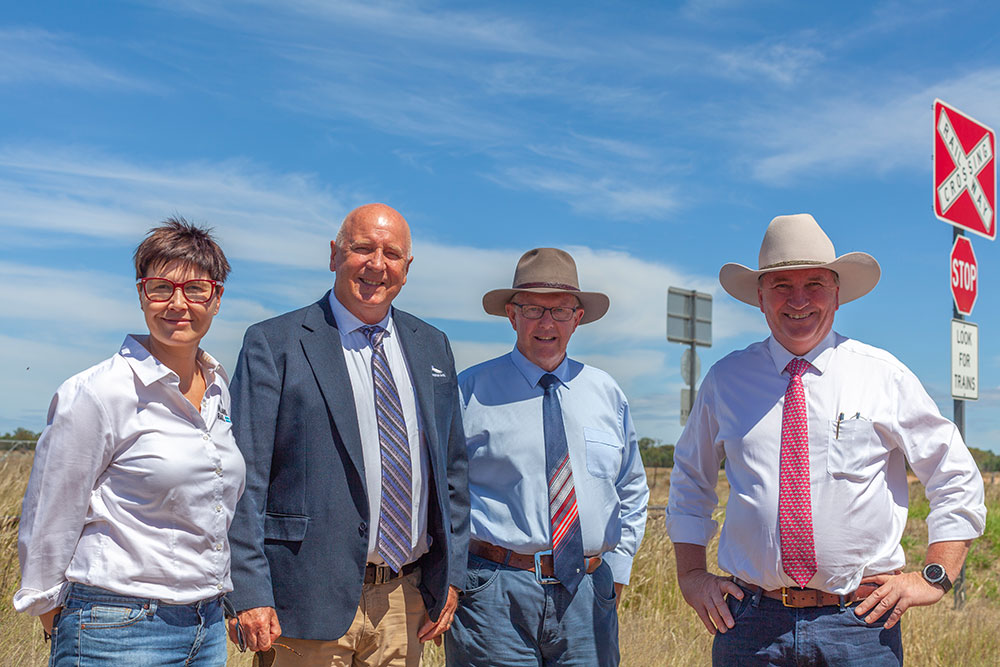Group image of Inland Rail Interim Chief Executive Rebecca Pickering, ARTC CEO Mark Campbell, Federal MP for Parkes Mark Coulton and Deputy Prime Minister Barnaby Joyce