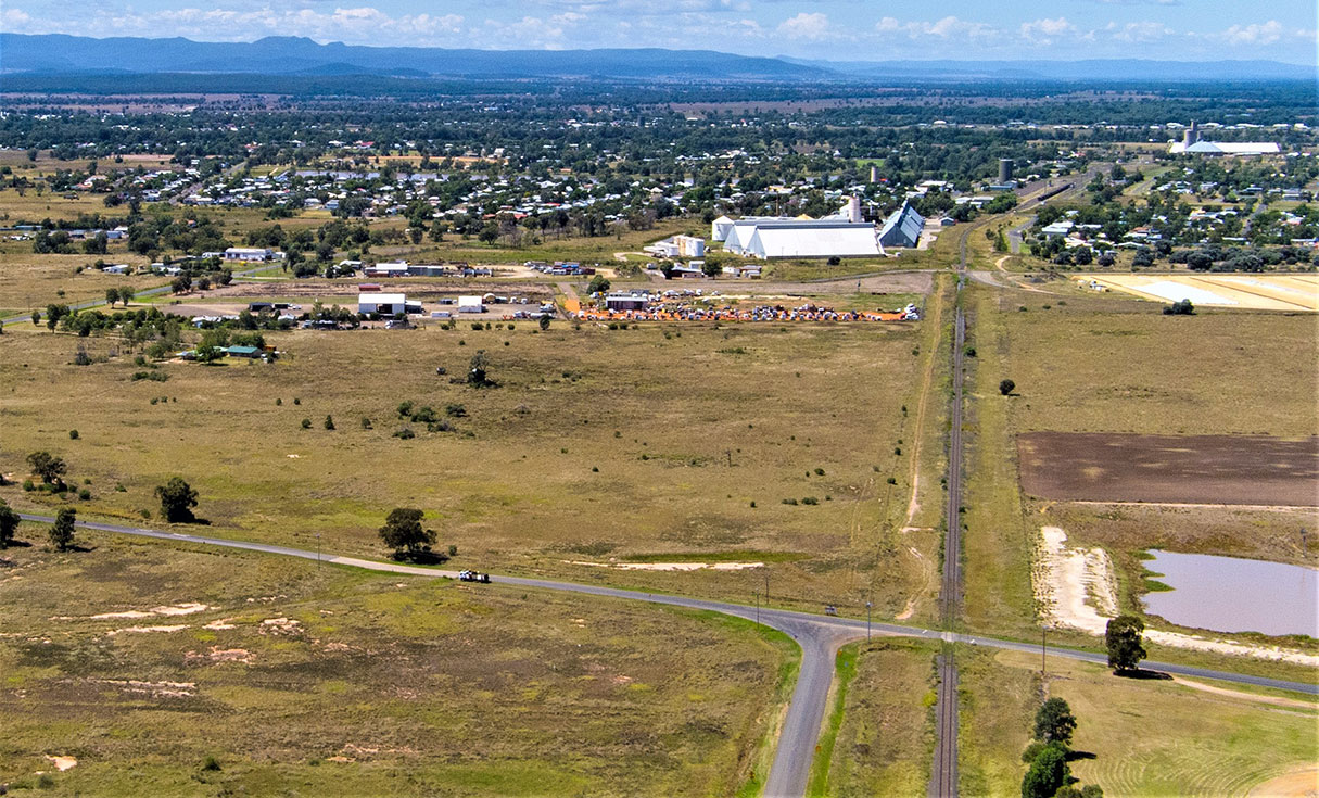 Aerial view of the Walgett line looking towards the proposed site of Inland Rail bridge
