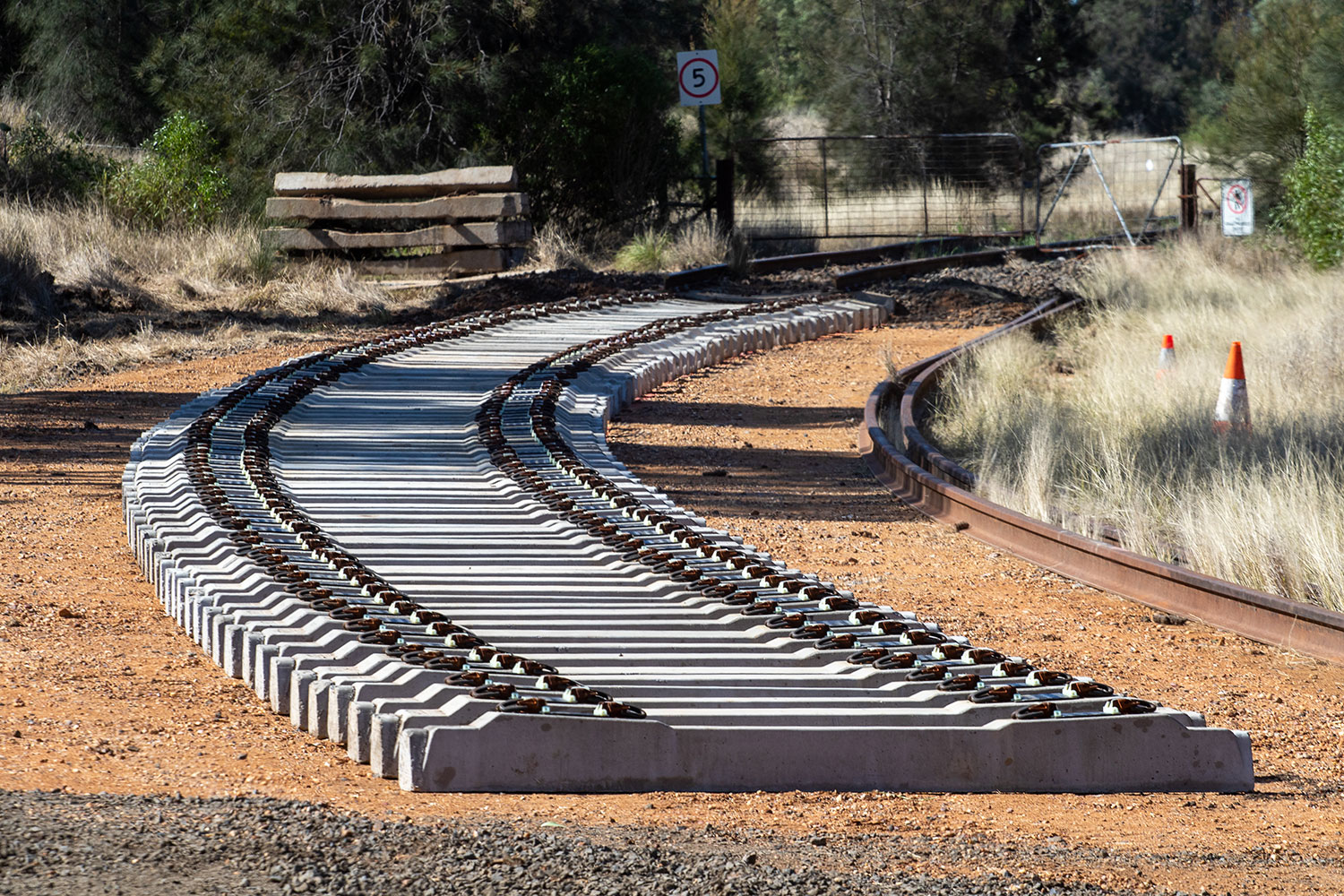 Sleepers laid in preparation for ballast and rail leading into Penney’s loop (Manildra Grain Facility)